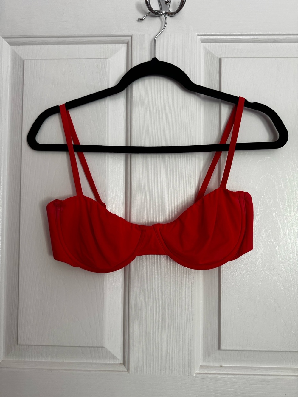 SKIMS mesh wired red bra 34D Balconette